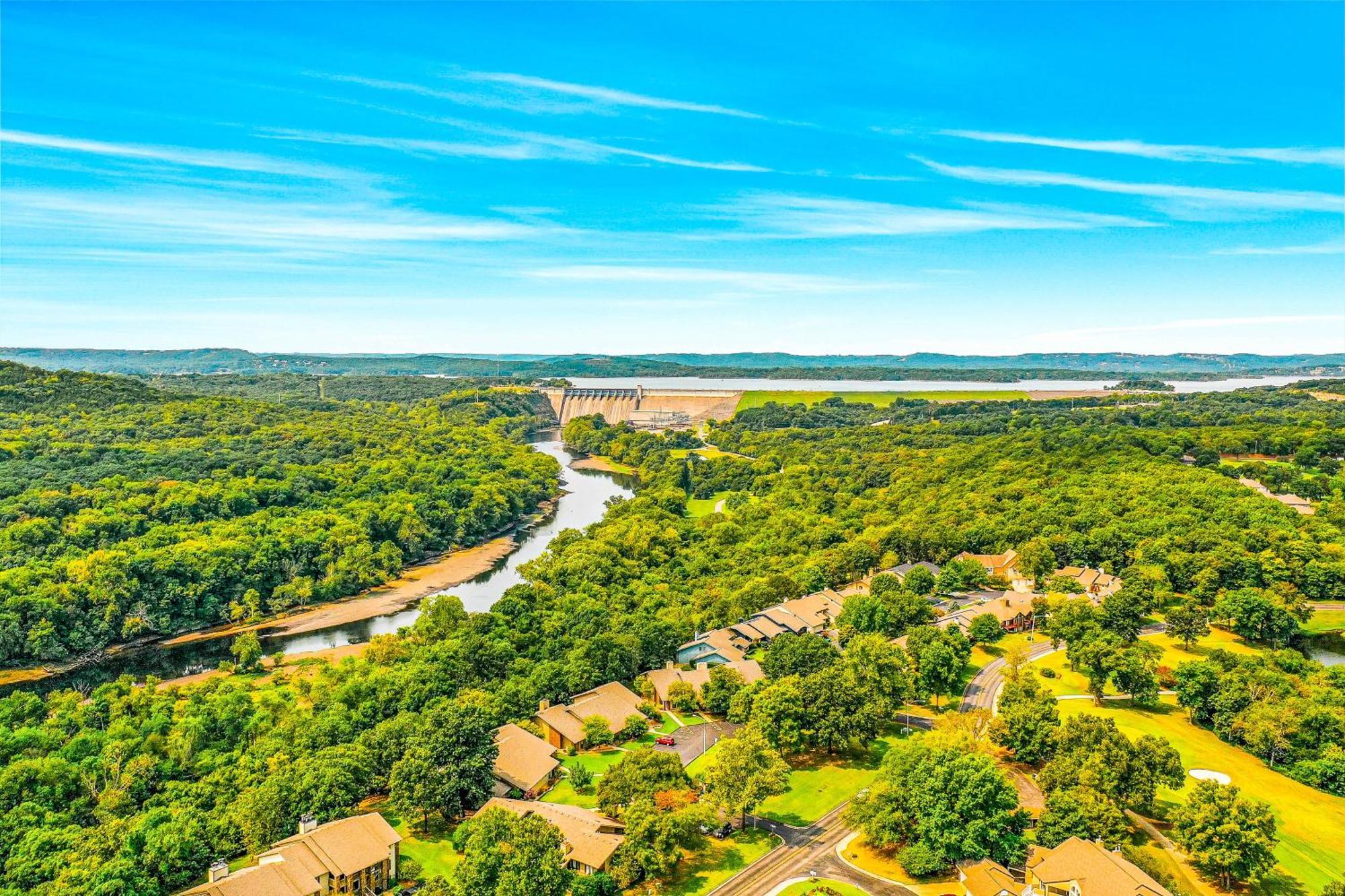 Lofty Retreat & Paradise Pointe Branson Pokój zdjęcie